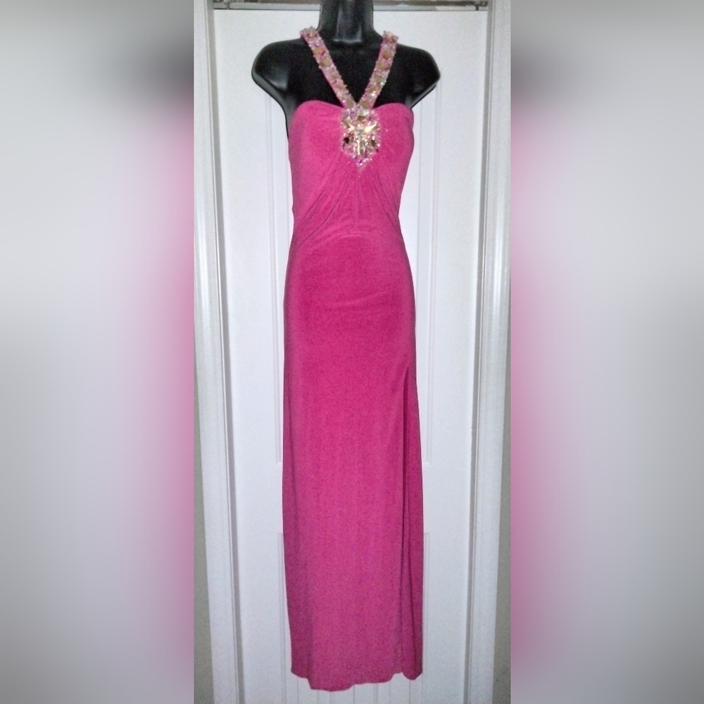 Women's Fuchsia Embellished Evening Dress/Prom Dress/Cocktail Dress Size 2